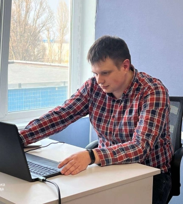 У Дніпрі молоді педагоги щомісяця отримують надбавку