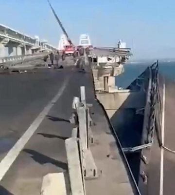 Крымский мост будет оставаться целью №1 для Украины, - Defense Express
