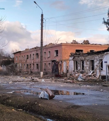 Протягом дня росіяни обстріляли 12 громад на Сумщині. Атакували КАБами, БпЛА, з РЗСВ та мінометів - двоє людей поранені