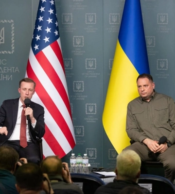 Плану Б у Байдена немає. Що пояснив українській владі Джейк Салліван під час неоголошеного візиту до Києва