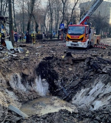 З&#039;явилися фото наслідків ракетної атаки на Київ