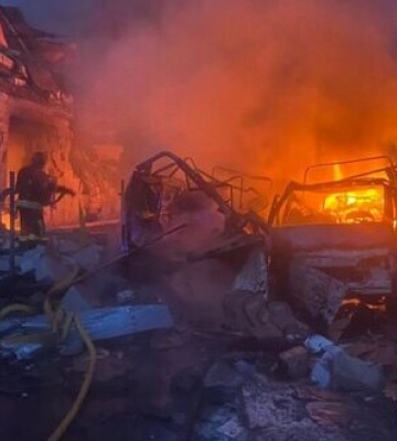 Наслідки ракетної атаки РФ на Київщину: 2 людини поранено. ФОТОрепортаж