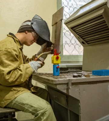 На Тернопільщині на базі трьох закладах освіти навчатимуть робітників, які будуть потрібні для відбудови країни