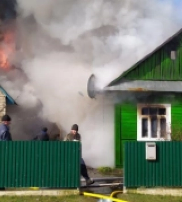 Необережне поводження з вогнем: на Волині горів будинок