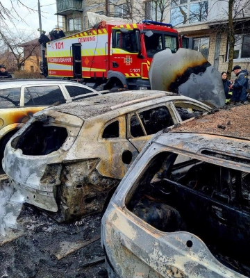 Атака на Київ: ВА та ДСНС опублікували фото наслідків атаки
