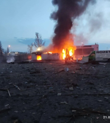 Від ракетної атаки на Київ постраждав склад великого українського маркетплейса