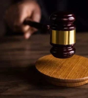 Судили волинянина, який привіз із Запоріжжя російський автомат