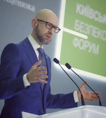 «На вас дивиться Господь». Колишній глава уряду України звернувся до Конгресу США