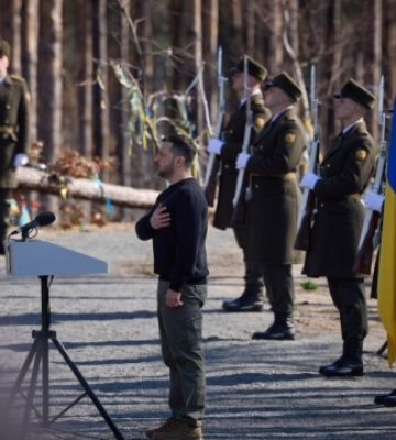 У битві за Мощун була визначена доля України та Києва – президент (фото, відео)