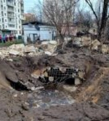 Кількість постраждалих унаслідок ракетного удару в Києві зросла до 13: серед них дитина