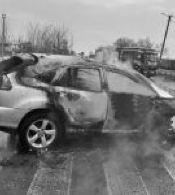 Збив патрульного, врізався в опору і спалахнув: ДТП на трасі Дніпро-Кривий Ріг