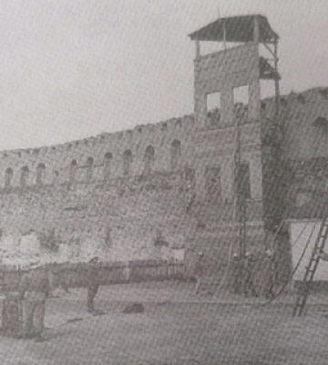 Луцькі вогнеборці в замку Любарта: показали світлини 100-річної давності 