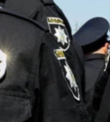 Дубенські патрульні повернули додому чоловіка, якого розшукувала сестра