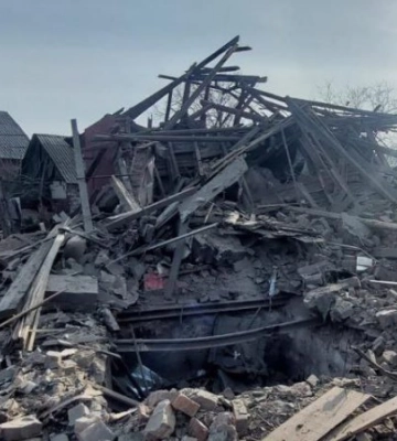 Окупанти обстріляли Новогродівку, є загиблі та поранені — ОВА