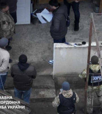 На Одесщине пограничники разоблачили преступную группу, которая переправляла уклонистов в Молдову. ФОТОрепортаж