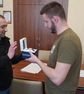 У Львівській ОВА вручили подяки та грамоти волонтерам і військовим