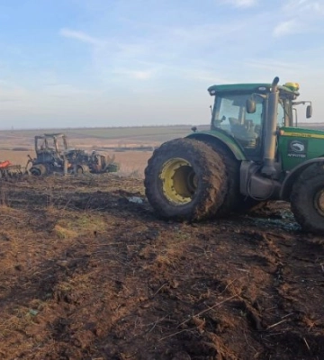 На Харківщині трактор підірвався на вибухівці