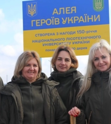 На Львівщині висадили найбільшу липову алею в Україні