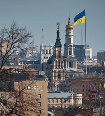 У Харкові пролунало щонайменше 15 вибухів, є проблеми зі світлом