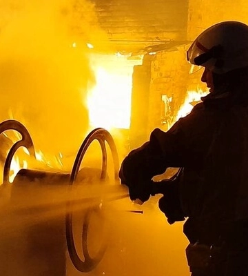 У Харкові серія вибухів, зникло світло: коментарі Синєгубова та Терехова