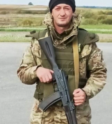 На Рівненщині провели в останню дорогу загиблого Захисника