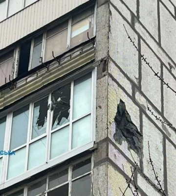 Росіяни атакують ракетами Дніпропетровщину, у Дніпрі пролунали вибухи