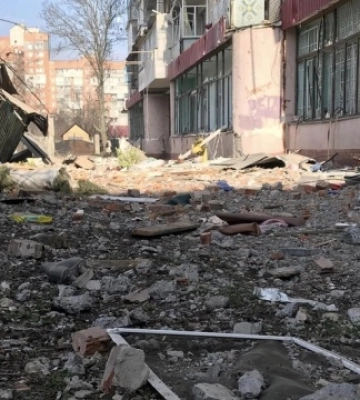 У Хмельницькому внаслідок ракетної атаки пошкоджені півтори сотні помешкань