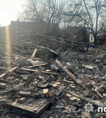 Армія рф 17 разів вдарила по житловим забудовам Донеччини: загинули двоє людей, ще двоє - поранені
