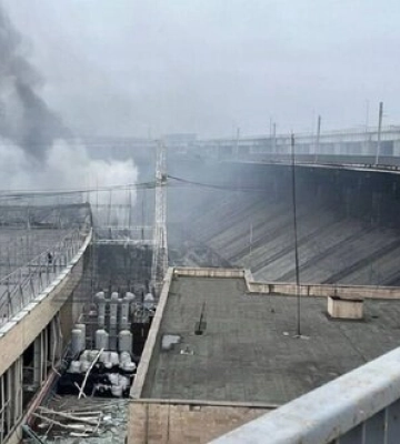 У ДніпроГЕС поцілили 8 ракет, станція виведена з ладу