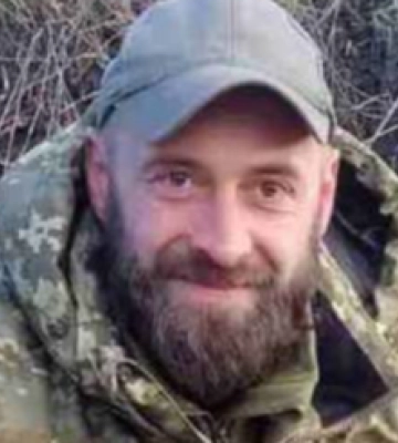 З квітня минулого року вважався зниклим безвісти: на Волинь «на щиті» навіки повертається Герой Роман Калашнюк