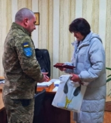 У Арцизькій громаді рідним загиблого воїна Євгена Гойка вручили орден «За мужність»
