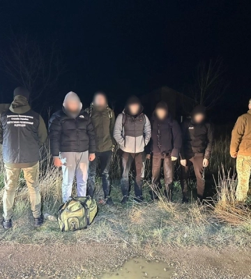 Жителя Кіровоградщини затримали біля підніжжя Карпат при спробі перетнути кордон