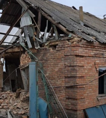 Росіяни за день сім разів атакували Нікопольщину, шестеро поранених
