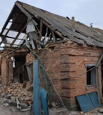 росіяни сім разів атакували Дніпропетровщину: поранено шість людей, серед них дитина