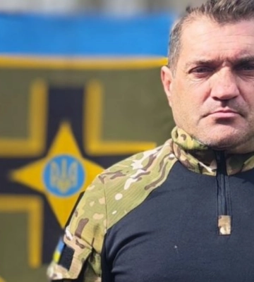 Захисник з Прикарпаття отримав “Золотий хрест” від Головнокомандувача