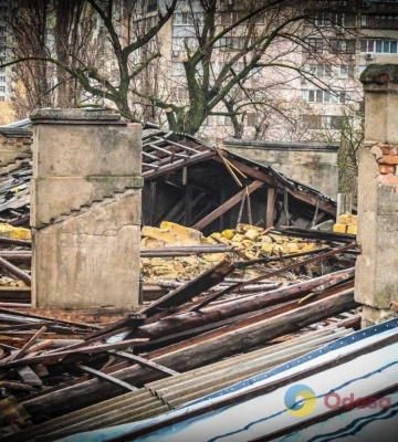 Одеса: у пошкодженій внаслідок російської атаки багатоповерхівці на Середній завершені стабілізаційні роботи