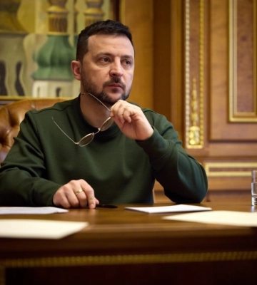 Ухвалили кілька закритих рішень: Зеленський провів засідання Ставки