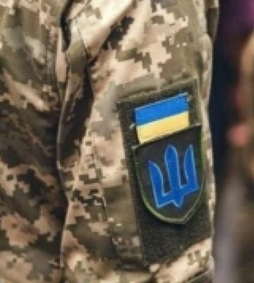 У Гощі юні співачки дали концерт, щоб зібрати гроші на авто для військових