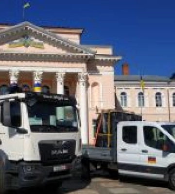 Автівки отримала громада Первомайська