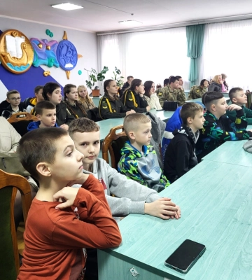Збірка, яка повертає у події, що ми пережили: у місті на Волині Ніна Горик презентувала свою книгу