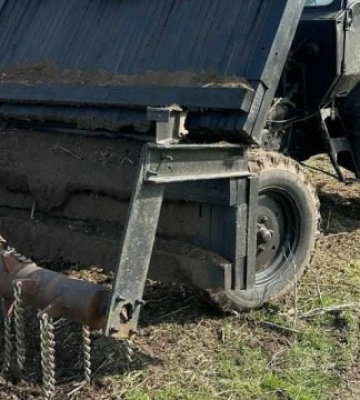 На Миколаївщині аграрії створили безпілотний трактор-розміновувач