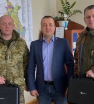 Любомльська міськрада передала прикордонникам два квадрокоптери
