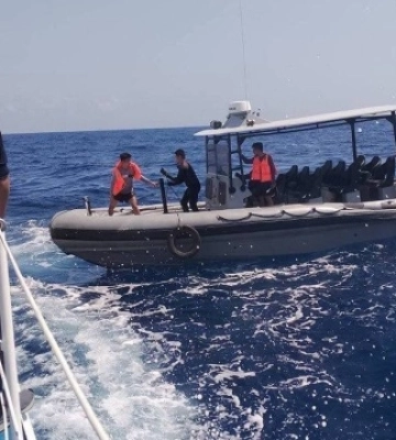 Берегова охорона Китаю обстріляла з водометів філіппінський цивільний човен