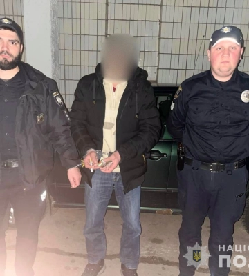 У Шостці затримали двох наркозбувачів