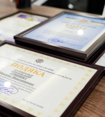 У Рівному поліцейських нагородили відзнаками за розкриття резонансних злочинів