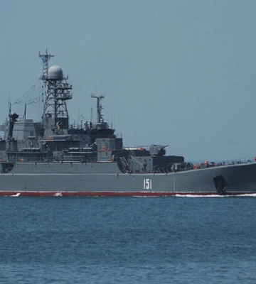 Ураження російських кораблів «Ямал» і «Азов»: що про них відомо