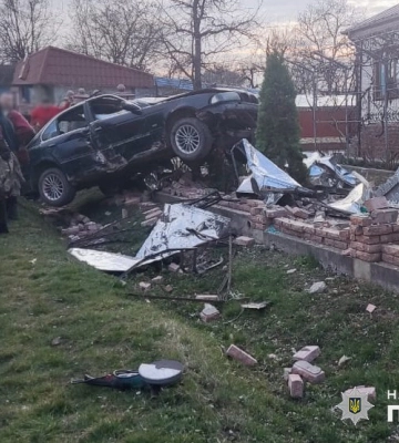 На Буковині п&#039;ятеро потерпілих у ДТП, серед них троє дітей