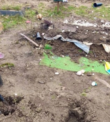 На Житомирщині чоловік пошкодив могилу військового: свої дії пояснив ревнощами до колишньої дружини