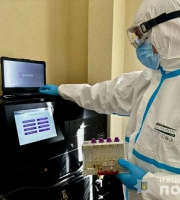 На Мукачівщині поліція затримала зловмисника, який сокирою вбив свого односельця
