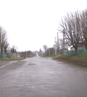 «Звикли робити і все тримати»: як живе волинське село на чотири вулиці